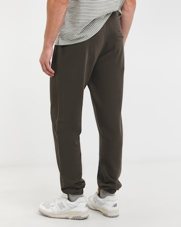 Garment Dyed Relaxed Fit Jogger