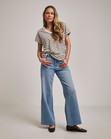 Anthology Stripe V-Neck T-Shirt