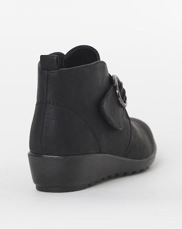 Cushion Walk Touch & Close Ankle Boot EEE Fit