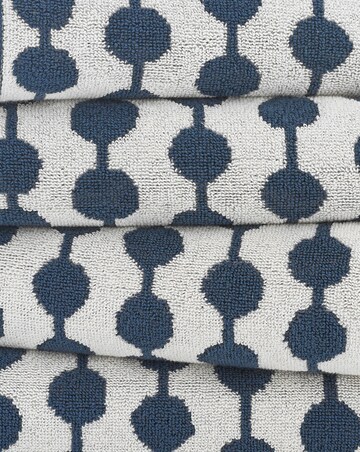 The Lyndon Company Bobbles Towels