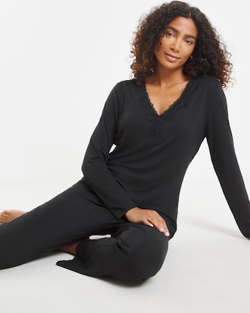 Cool Stretch Lace Pyjama Set