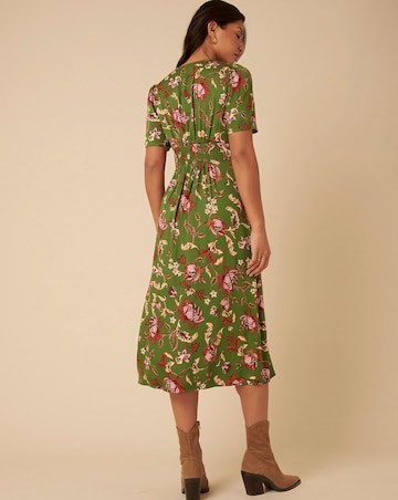 Nobody's Child Green Floral Alexa Midi Dress