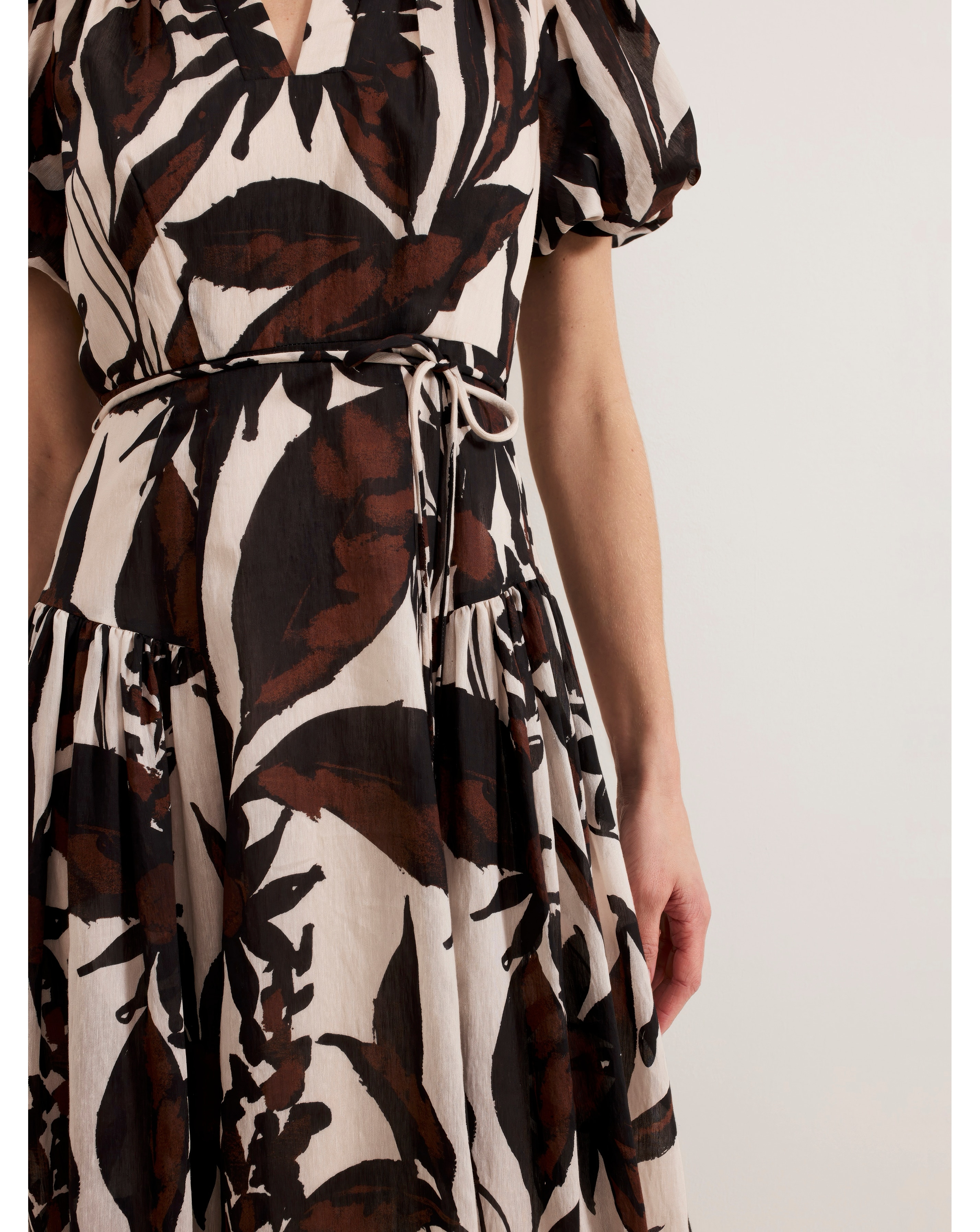 Phase Eight Zarah Printed Puff Sleeve V Neck Midi Dress | JD Williams