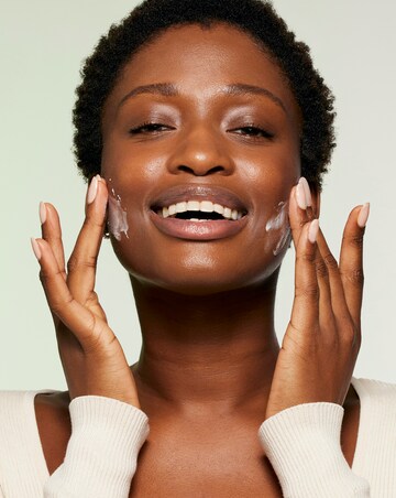 NIP+FAB Hyaluronic Fix Extreme4 Cleansing Cream - 150ml