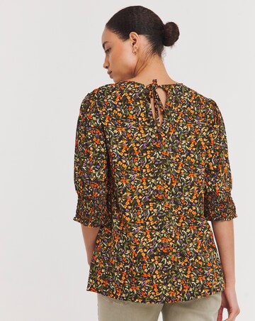 Floral Print Puff Sleeve Top With Shirred Cuffs