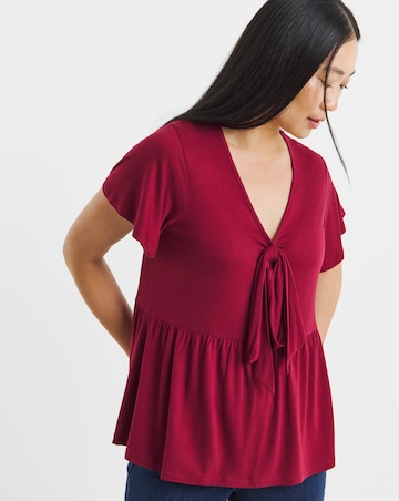 Bow Front Longline Hem Top