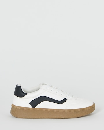 Courage Chunky Retro Trainer - Wide Fit (E)