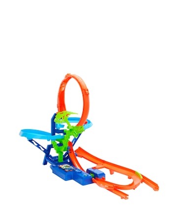 Hot Wheels Stunt Tracks Motorised Big Air Crash