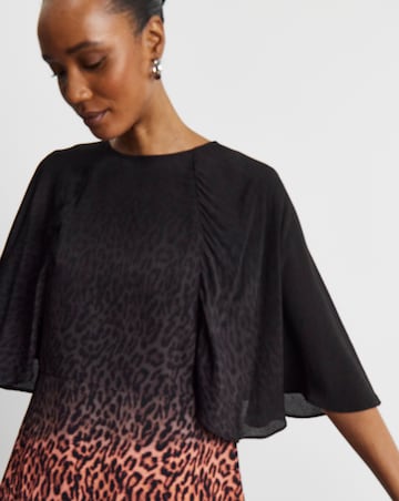 Joanna Hope Leopard Print Blouse