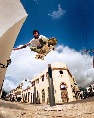 GoPro HERO10 Action Camera - Black