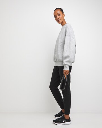 Under Armour Rival Fleece Oversized Crew Neck Sweatshirt