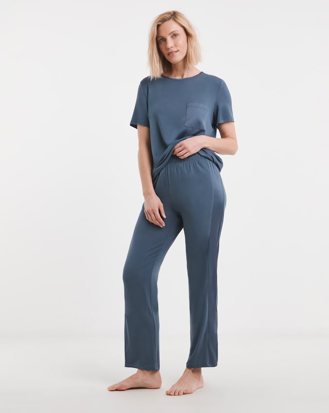 Cool Stretch Satin Pyjama Set