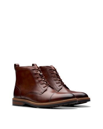 Clarks Aldwin Cap Boots