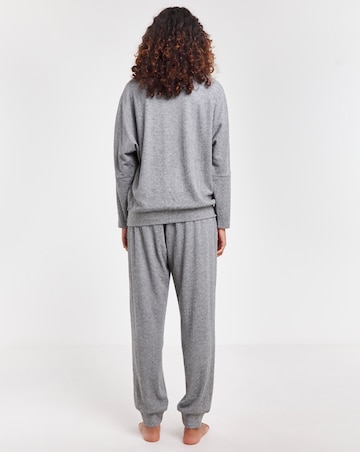 Pretty Secrets Cable Knit Lounge Set