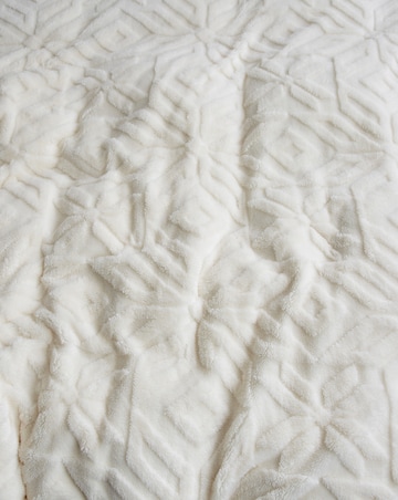 Tufted Winter Snowflake Fleece Duvet Cover Set