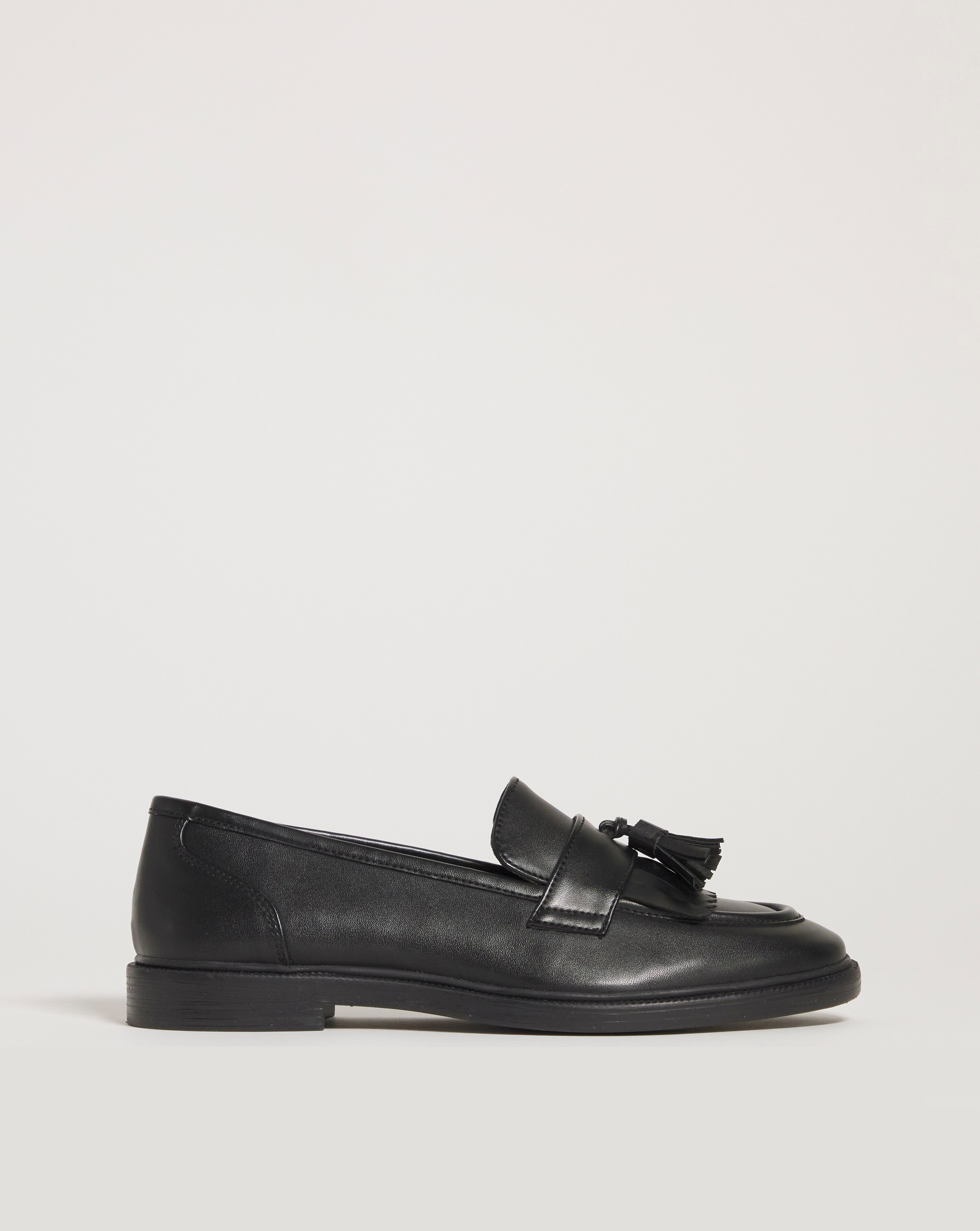 Viola Classic Tassle Loafer - Extra Wide Fit (EEE) | JD Williams
