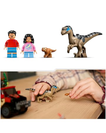 LEGO Jurassic World Raptor Off-Road Escape Velociraptor Toy Dinosaur 76972