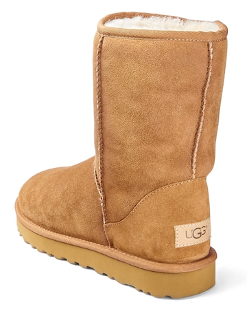 Ugg Classic Short II Boot Chestnut Standard Fit