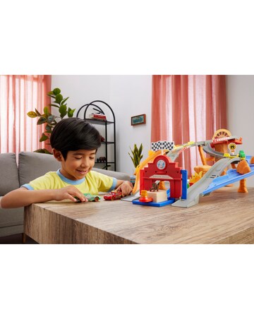 Disney & Pixar Cars Radiator Springs Race & Rescue Playset