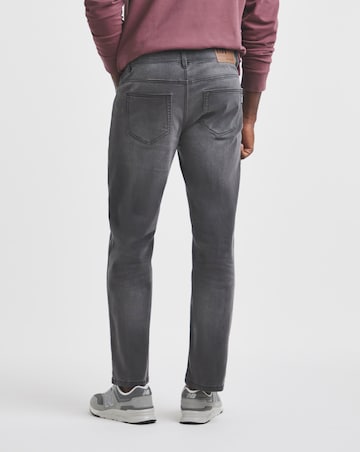 Union Loose Fit Stretch Jean