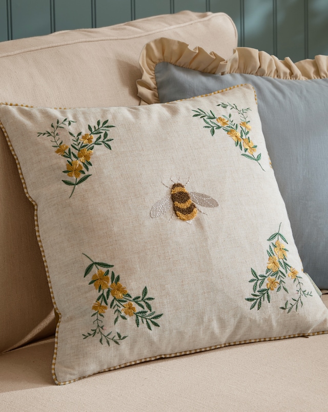 Wylder Ramble Bee Tufted Cushion Cover
