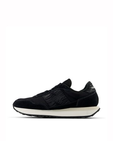 New Balance 237 Trainers