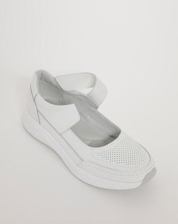 Juniper Leather Touch & Close Bar Shoe Wide E Fit