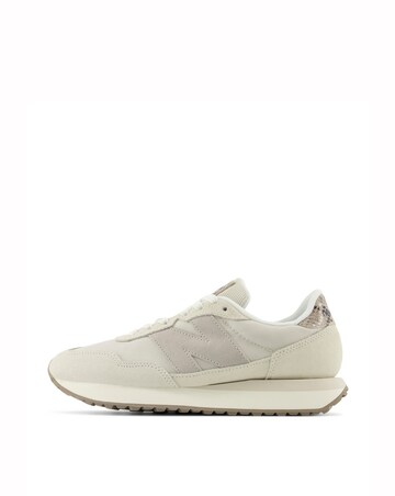 New Balance 237 Trainers