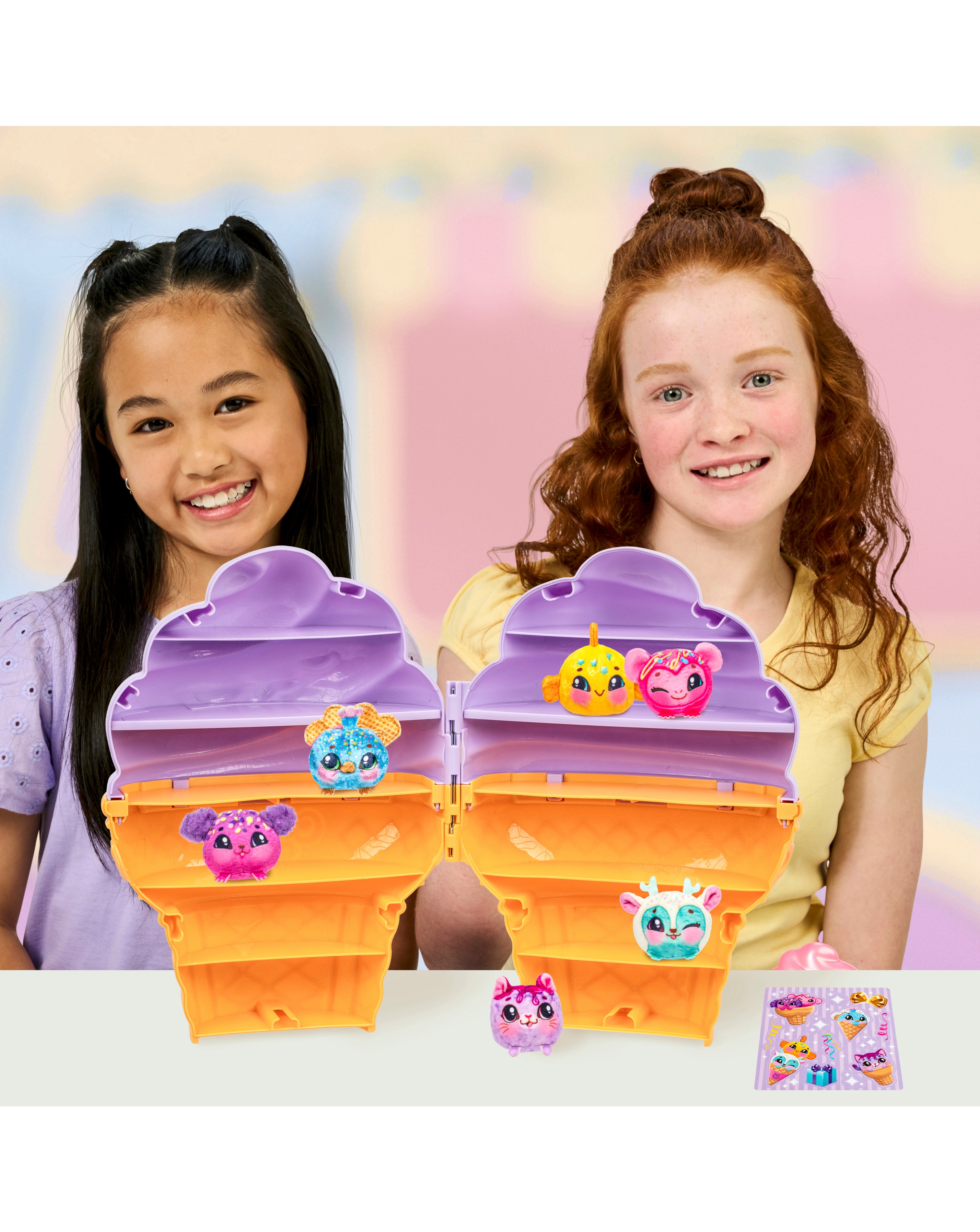 Cookeez Makery Yum Yumz Collector Case with 6 Plush Toys | JD Williams