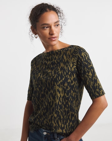 Slash Neck 3/4 Length Sleeve Top