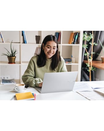 ASUS Vivobook 16 OLED - X1605VA 16in Intel Core i5 16GB 1TB - Black