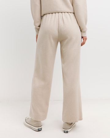 Soft Touch Wide Leg Jogger