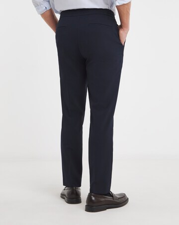 Tailored Premium Stretch Tapered Trouser