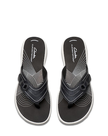 Clarks Brinkley Sea Flip Flop Sandal Standard Fit