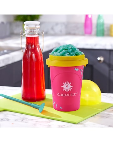 Chillfactor Slushy Maker Colour Shock - Perfectly Pink