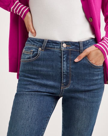 Julipa Bootcut Mid Rise Jean