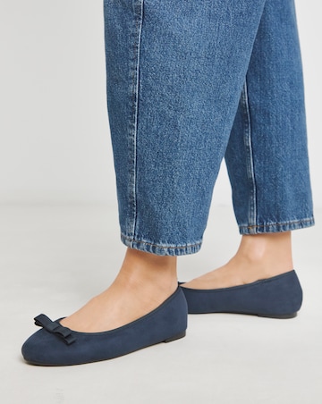 Simply Be Abundance Classic Bow Ballerina Shoes - Wide Fit (E)