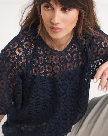 Puff Sleeve Lace Top