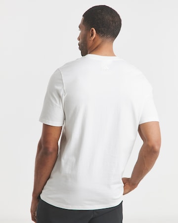 adidas Essentials Logo T-Shirt