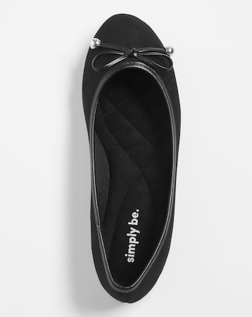 Selena Classic Flat Ballerina Shoes - Standard Fit (D)