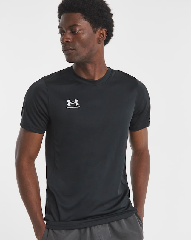 Under Armour Challenger Short Sleeve T-Shirt
