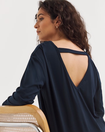 Cut Out Long Sleeved Longline Top