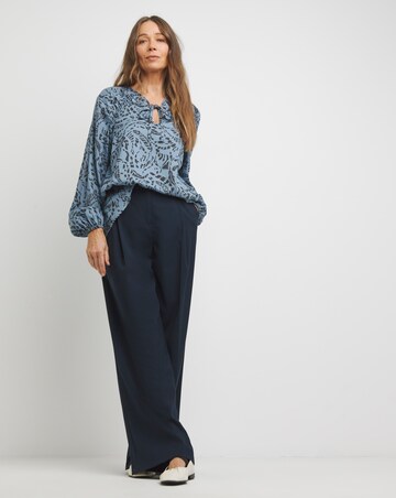 Tie Detail Ruched Long Sleeve Blouse - Blue Abstract