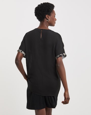 Woven Crepe Short Sleeve Boxy Top