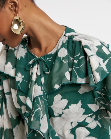 Joanna Hope Crinkle Chiffon Ruffle Blouse