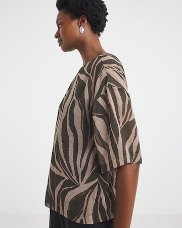 Chiffon Short Sleeve Boxy Top