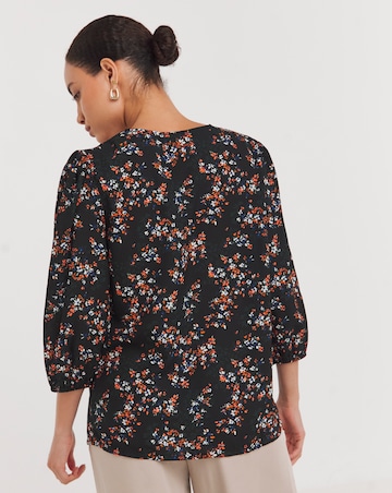 Floral Print Shirred Shoulder Three Quarter Sleeve Top