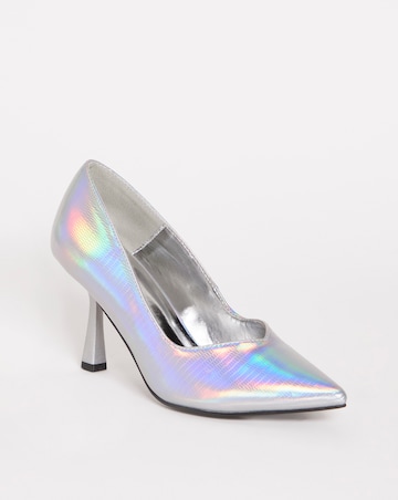 Lleida Sweetheart Cut Heeled Court Shoes Wide Fit