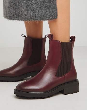 Avis Chunky Leather Chelsea Boots - Wide Fit (E)