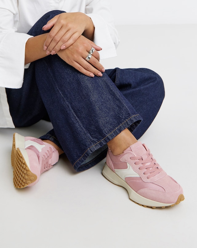 Akira Suede Retro Runner Trainer - Wide Fit (E)